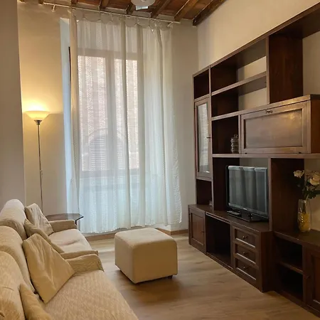 Apartment Pantaneto 56 *