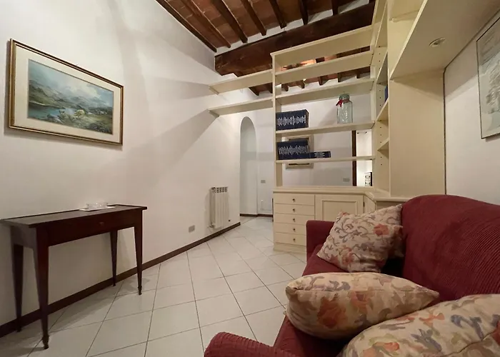 Apartment Pantaneto 56 *